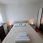 Appartamento Dujma *